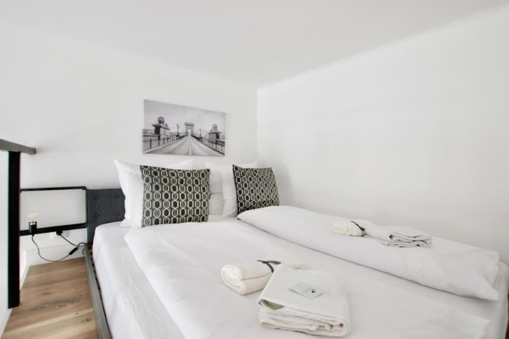 Premium Apartment By Hi5- Brody Street Budapeszt Zewnętrze zdjęcie